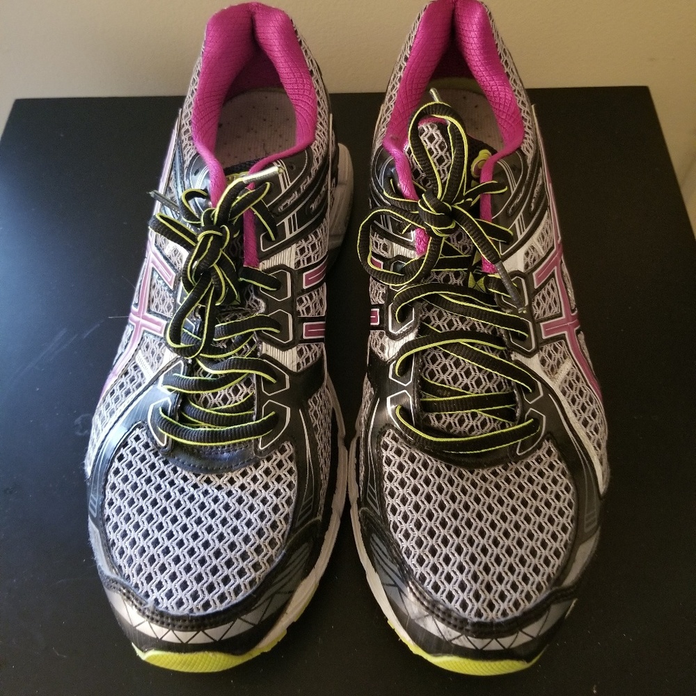 Asics Sneakers
